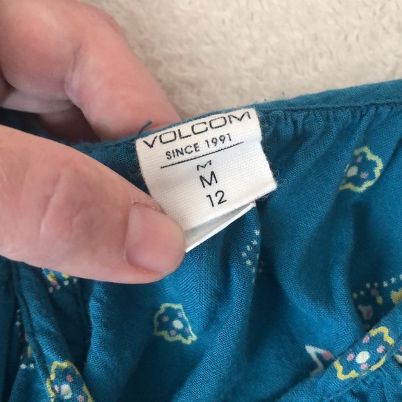 Volcom Women’s Strappy tank w Ruffle bottom ~ Med - Picture 5 of 8